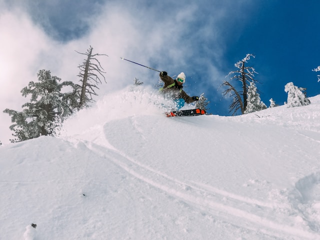 Où trouver les meilleurs endroits pour faire du ski alpin ?